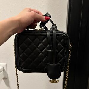 Black Quilted Lunchbox Bag